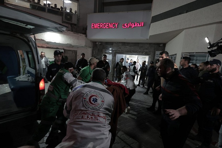 Israeli troops launch operation at Gaza's Al-Shifa Hospital amid humanitarian concerns; Hamas holds Joe Biden ‘wholly responsible for the attack’
